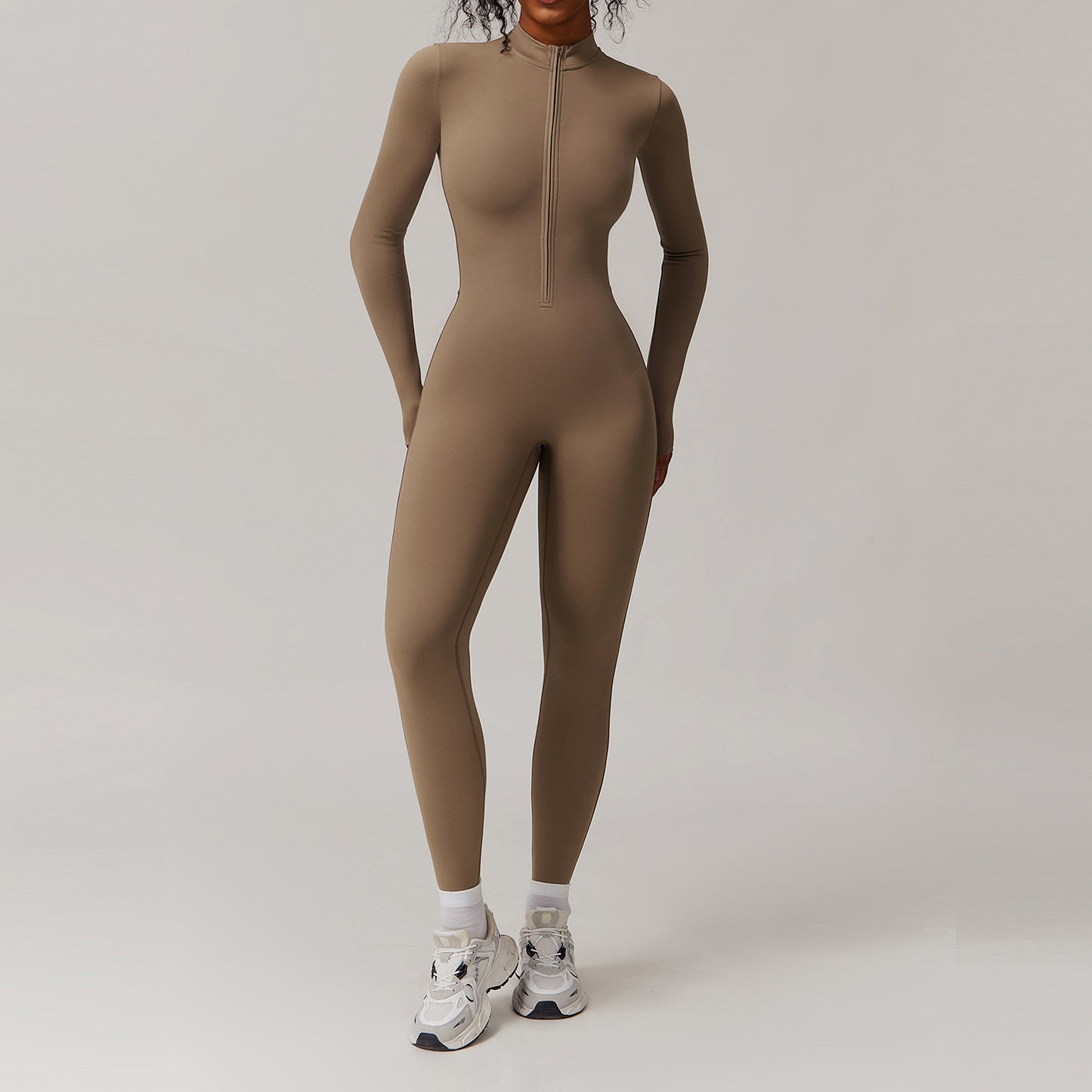 One-piece running fitness suit